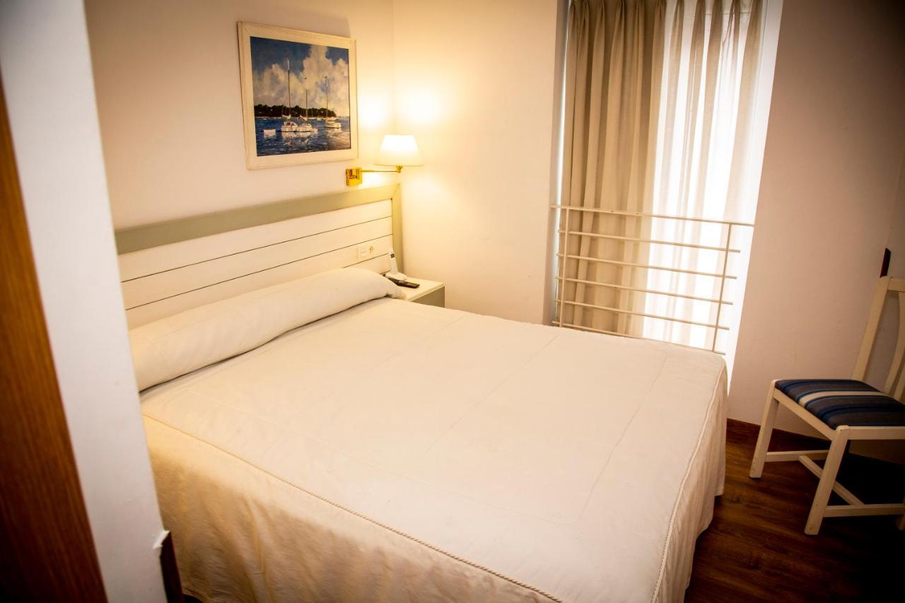 Isabel - Suarez Inclan 38 Hotel Cudillero Bagian luar foto