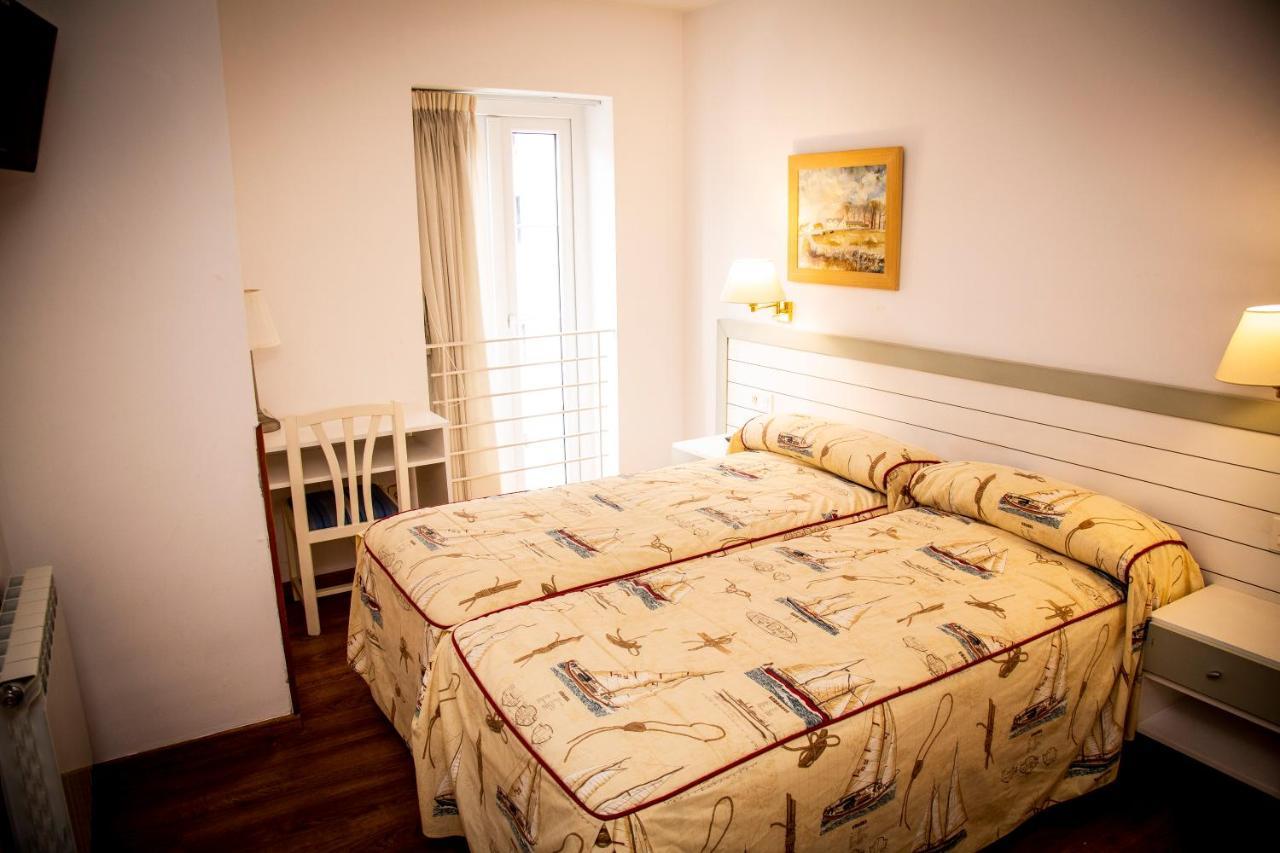 Isabel - Suarez Inclan 38 Hotel Cudillero Bagian luar foto