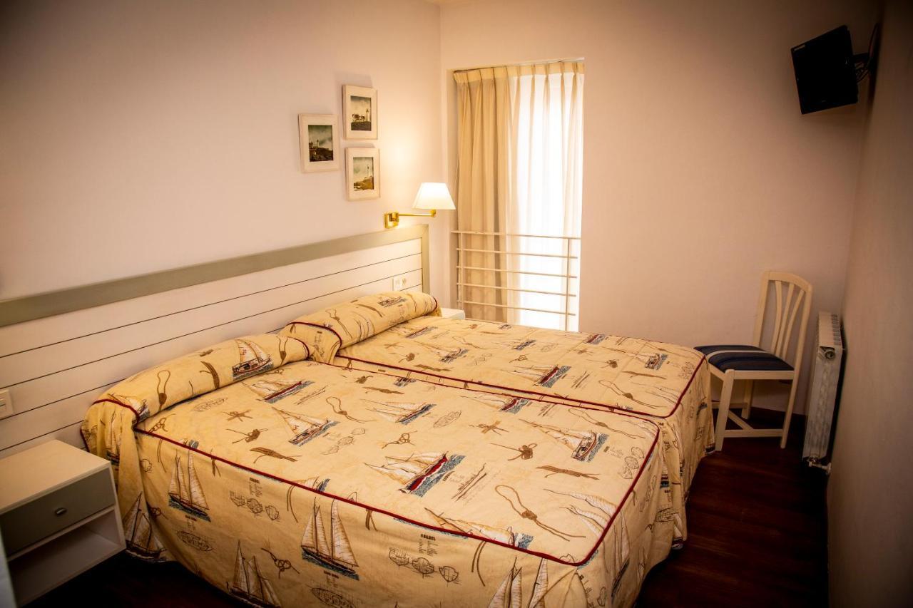 Isabel - Suarez Inclan 38 Hotel Cudillero Bagian luar foto